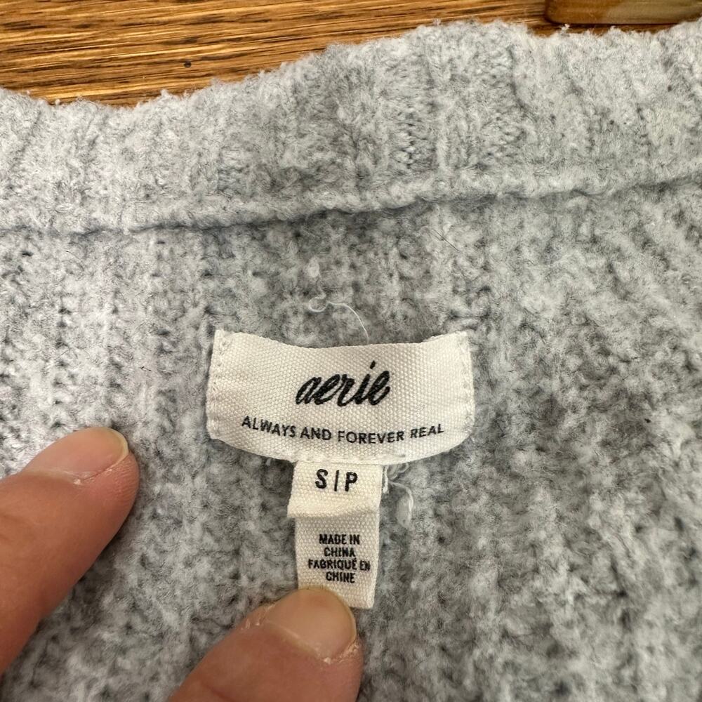 Aerie Gray Oversized Cropped Short Sleeve Knitted Button Front Cardigan - Picture 4 of 6